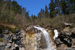 Waterfall in Skagway 3.jpg