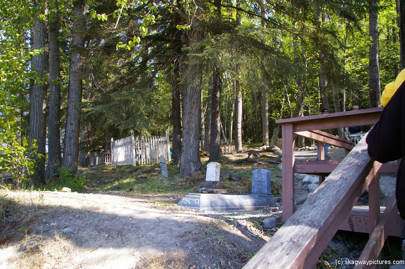 Gold Rush Cemetary in Skagway 2.jpg