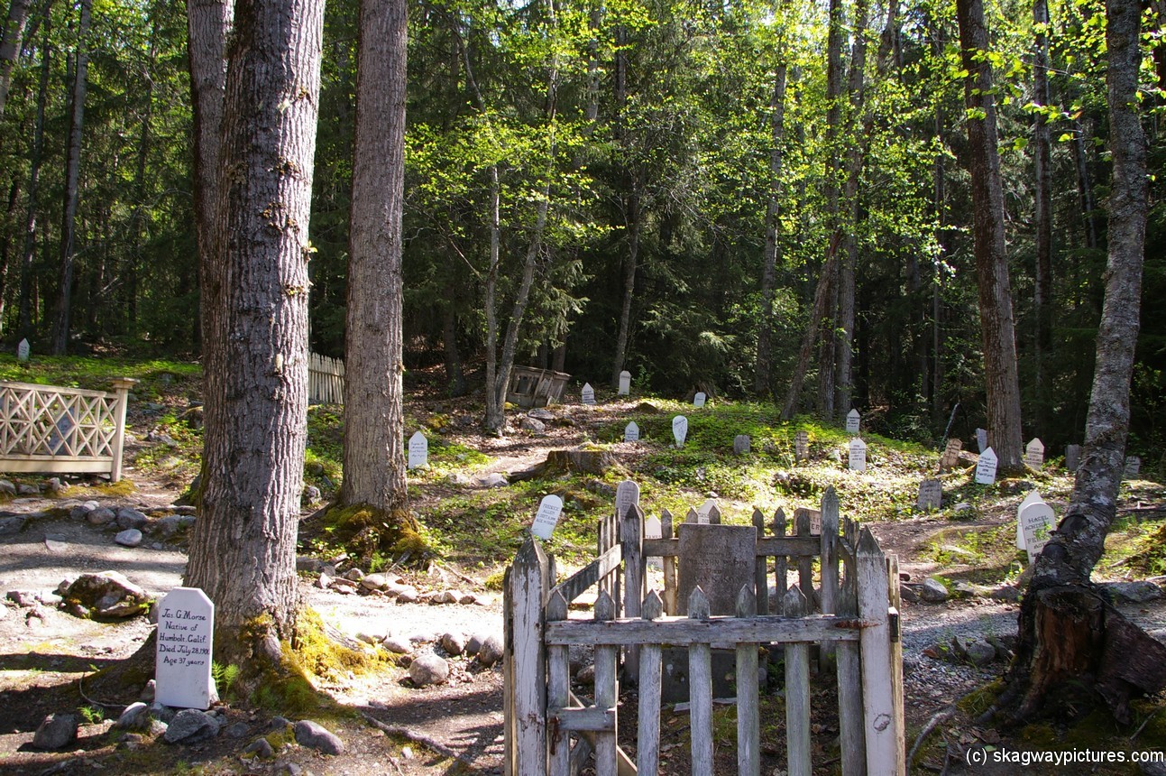 Gold Rush Cemetary in Skagway 5.jpg