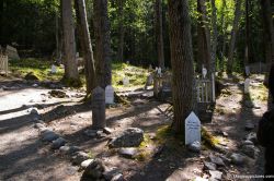 Gold Rush Cemetary in Skagway 7.jpg