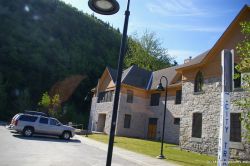 Skagway city hall.jpg